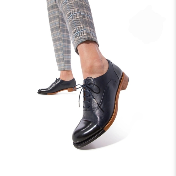 Oxford Leather Shoes - Picture 1 of 3